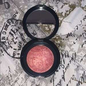 BRAND NEW- LAURA GELLER NEW YORK- BLUSH